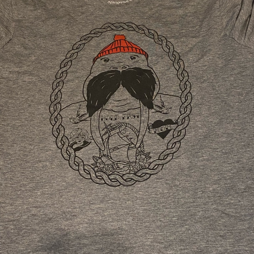 White whale industries shirt xl